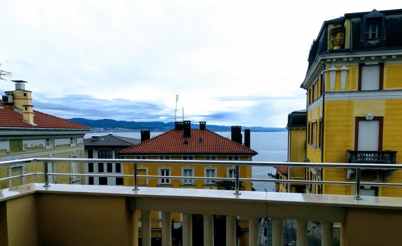 Iva, Opatija Centar Lejlighed Eksteriør billede